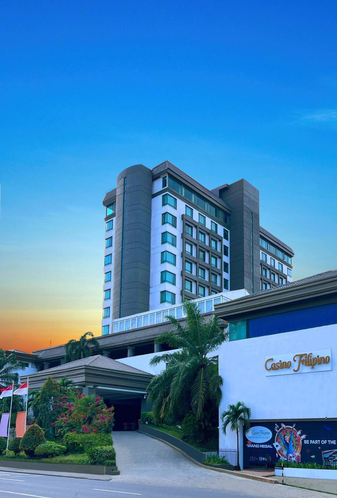 Grand Regal Hotel Davao City Exterior foto